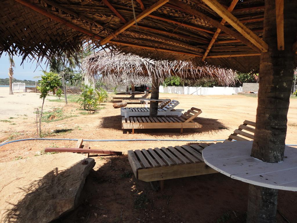 Yoho Hotel Arugambay Beach Inn Arugam Bay Dış mekan fotoğraf