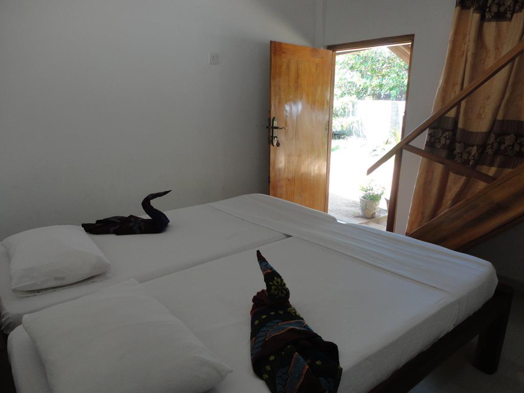 Yoho Hotel Arugambay Beach Inn Arugam Bay Oda fotoğraf